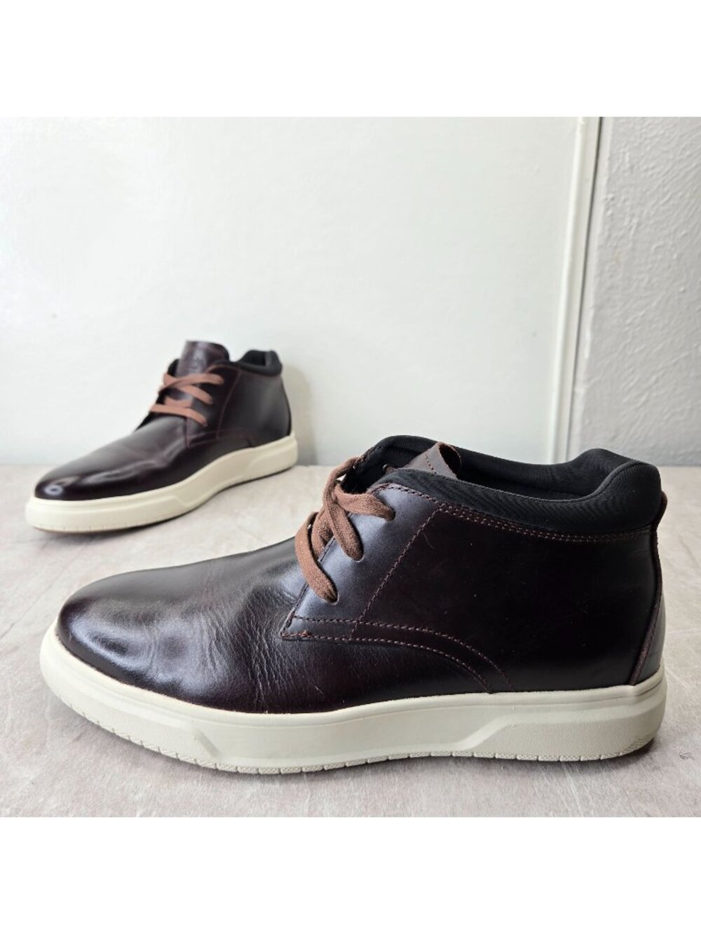 Florsheim Steel Toe Work Shoes Men 9.5 Brown Leather Slip Resistant Chukka Boots